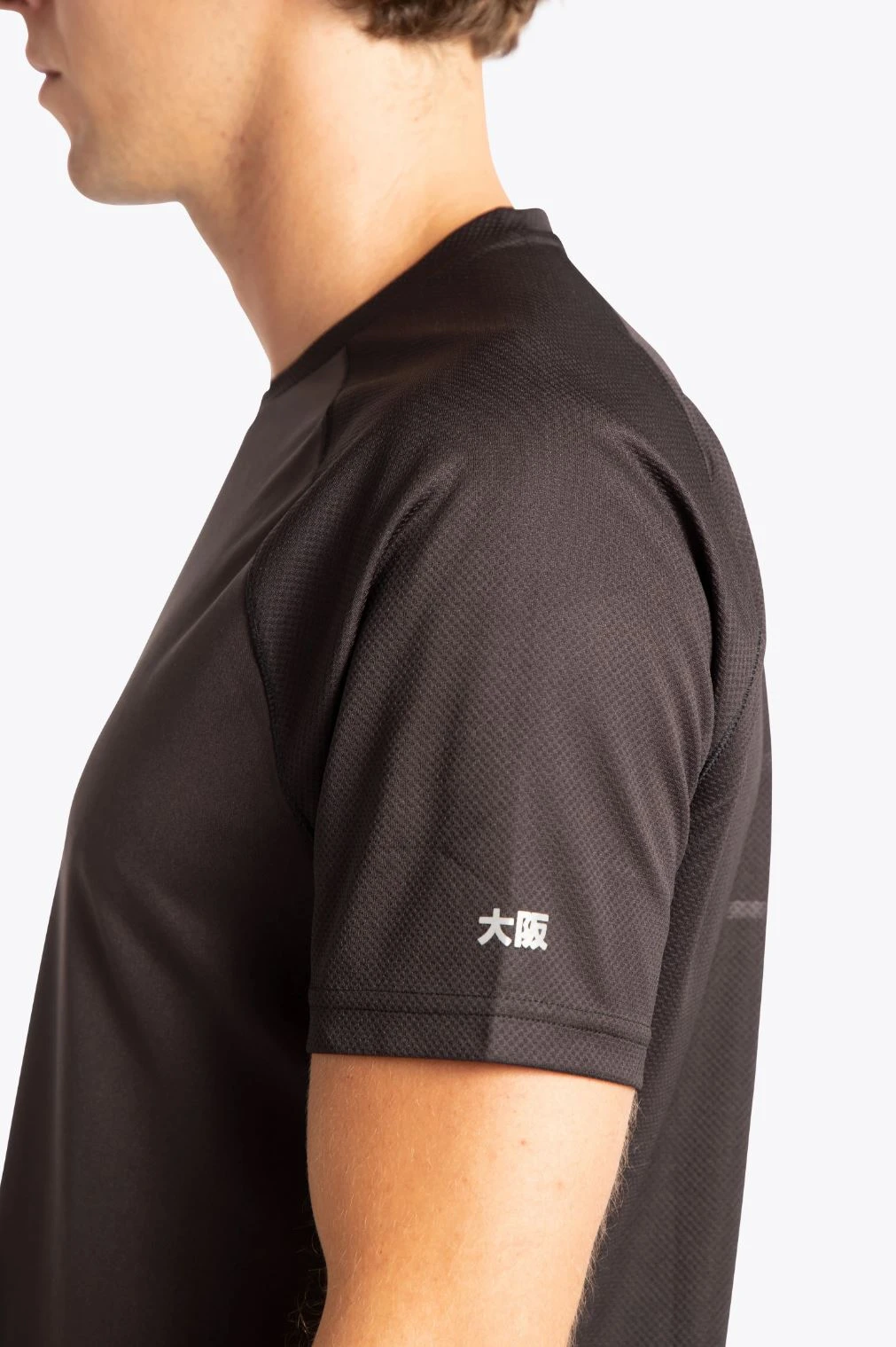 Osaka Men's Training Tee (Black) - Image 4
